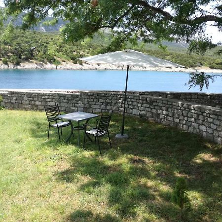 Apartments Stella Apsyrtides Osor Exterior photo